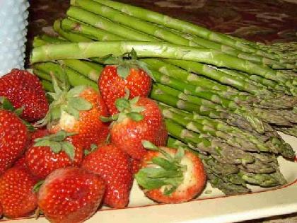 Stawberries & Asparagus