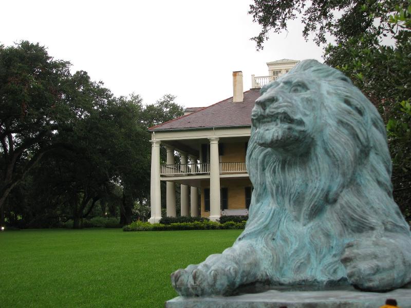 Lion Statue and HH