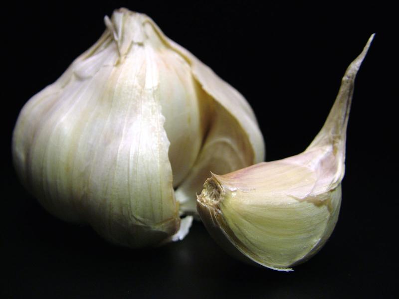 garlic and clove