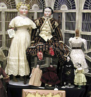Dolls-Antique Elegance