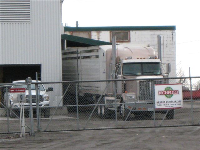 US truck unloading at Richelieu plant