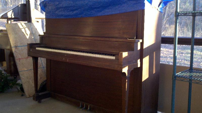 John Knox Center old piano