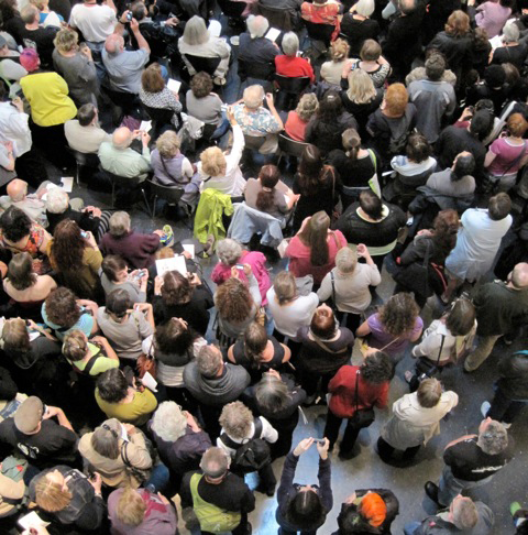 Audience at the Exhibition in Motion