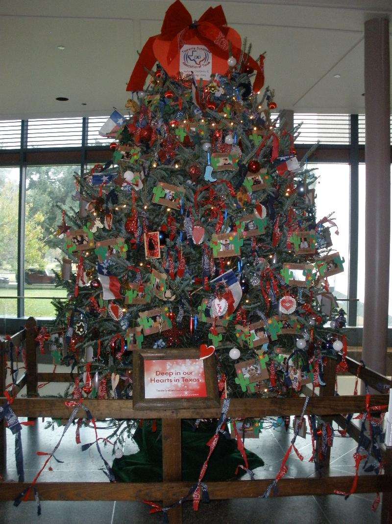 2009 Holiday Tree at HMNS