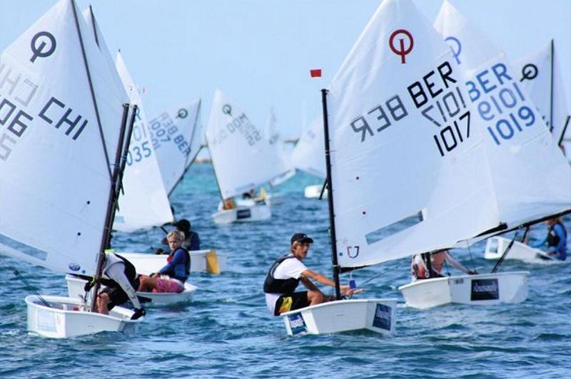 Bermuda Optimist racers downwind