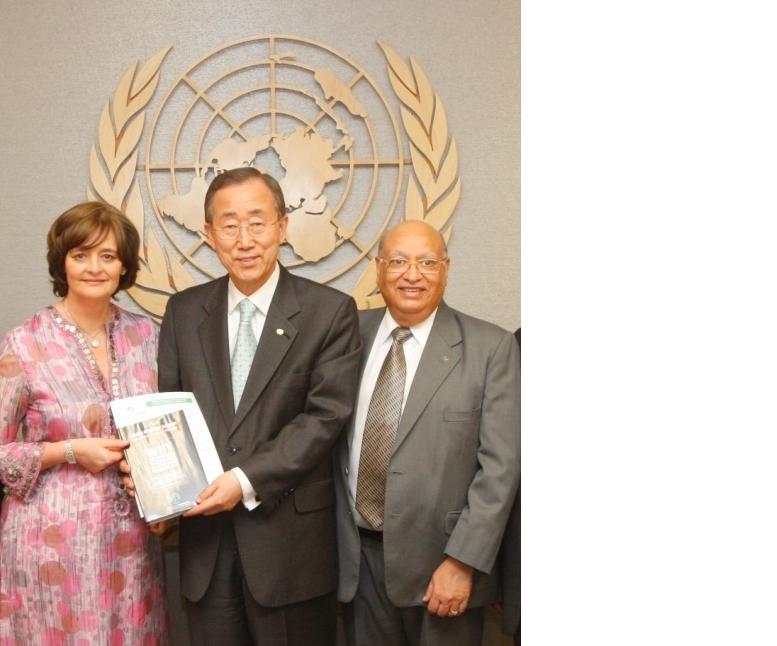 Cherie Blair presenting report on Widows in Crisis to UN Secretary General