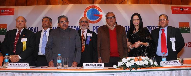GOPIO Officials at Delhi Conf. Awards Banquet with Dignitaries
