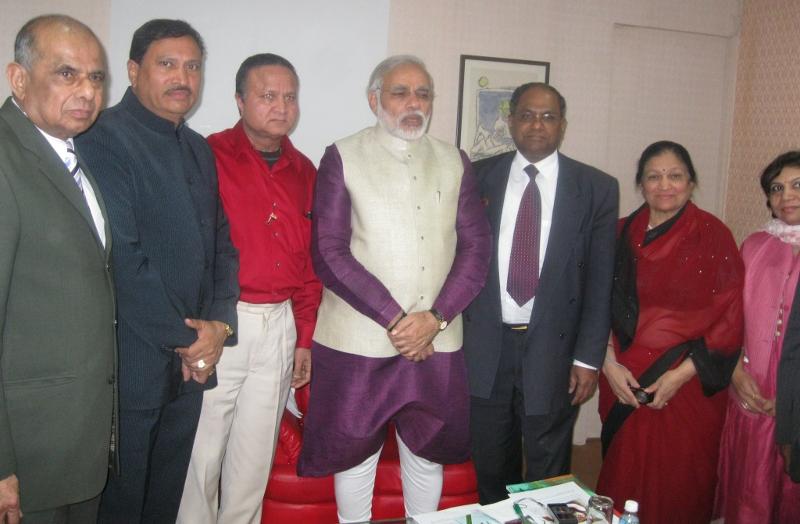GOPIO delegation meets with Gujarat Chief Minsiter Narendra Mody