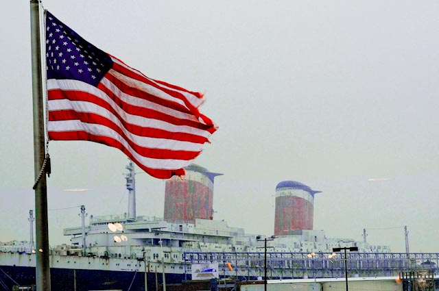 The SS United States on February 1, 2011 courtesy of Kyle Ober