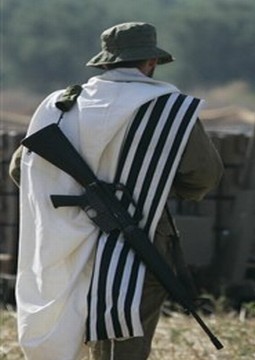 IDF Soldier in talit