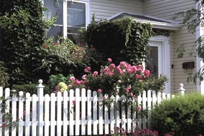 garden-fence-home.jpg