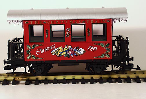 Piko Christmas Starter Set With Track And Transformer